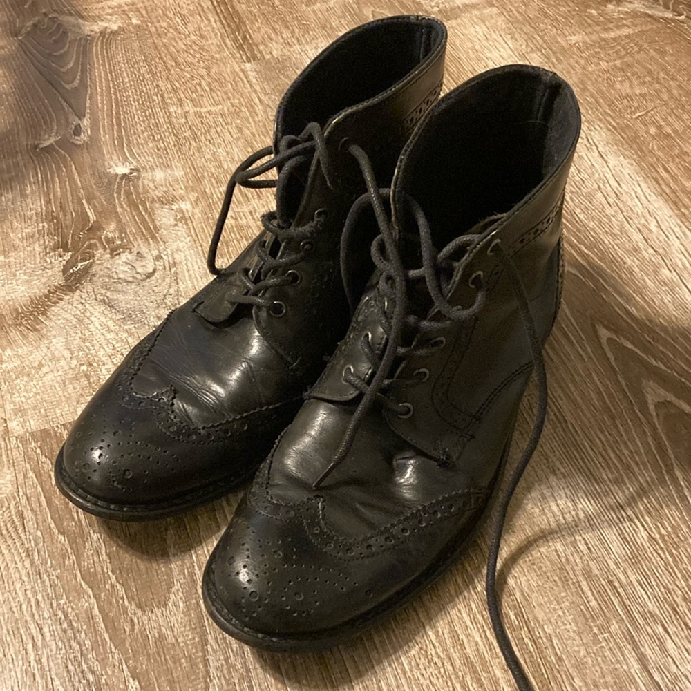 Studio ink black leather men’s dress boots size 9